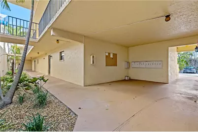 12501 McGregor Blvd #11, Fort Myers, FL 33919 - Photo 31