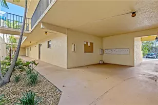 12501 McGregor Blvd, Fort Myers, FL 33919 - Photo 31