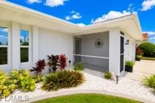 420 NE 9th St, Cape Coral, FL 33909 - Photo 3