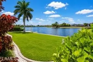 420 NE 9th St, Cape Coral, FL 33909 - Photo 5