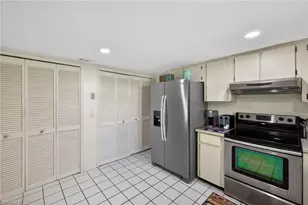 5284 Concord Way, Fort Myers, FL 33907 - Photo 13