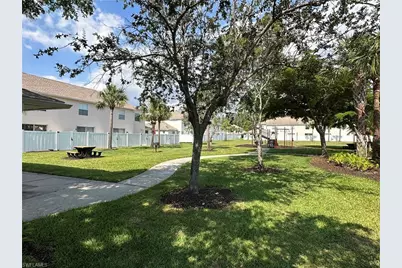 3614 Pine Oak Cir #103, Fort Myers, FL 33916 - Photo 3