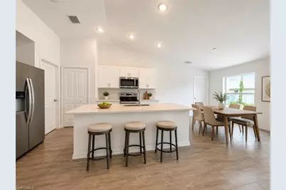 2925 NE 6th Ave, Cape Coral, FL 33909 - Photo 13