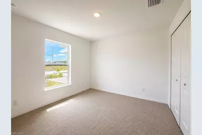 2925 NE 6th Ave, Cape Coral, FL 33909 - Photo 17