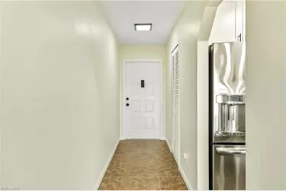 616 SE 14th Ter #201, Cape Coral, FL 33990 - Photo 5