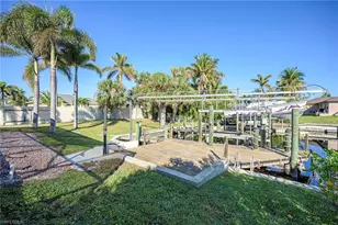 171 SW 51st Terrace, Cape Coral, FL 33914 - Photo 35