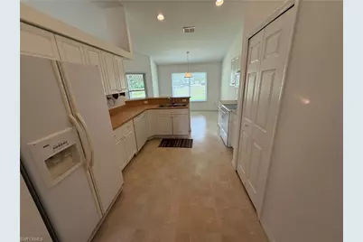 1701 NE 26th Ter, Cape Coral, FL 33909 - Photo 7