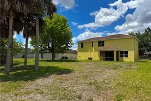 117 Shadow Lakes Dr, Lehigh Acres, FL 33974 - Photo 5
