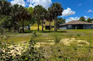 117 Shadow Lakes Dr, Lehigh Acres, FL 33974 - Photo 9