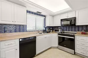 4586 Trawler Ct, Fort Myers, FL 33919 - Photo 11