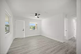 1644 Pawnee St, Fort Myers, FL 33916 - Photo 5