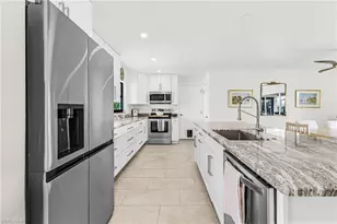 3009 SE 19th Pl, Cape Coral, FL 33904 - Photo 11