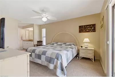 3935 Country Club Blvd #22, Cape Coral, FL 33904 - Photo 15