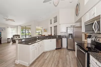 9241 Bramble Ct, Fort Myers, FL 33919 - Photo 19