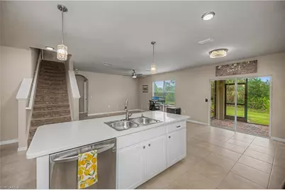 2495 Ciales Ct, Cape Coral, FL 33909 - Photo 9