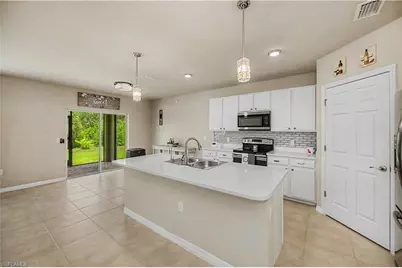 2495 Ciales Ct, Cape Coral, FL 33909 - Photo 3