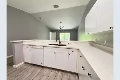 715 SE 24th Ave #715, Cape Coral, FL 33990 - Photo 9