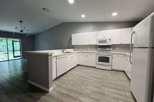 715 SE 24th Ave, Cape Coral, FL 33990 - Photo 7