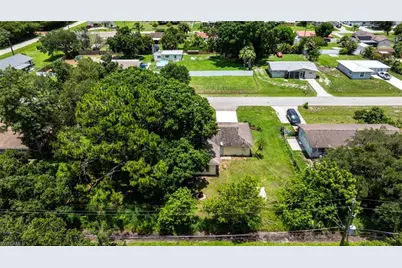 2319 Barcelona Ave, Fort Myers, FL 33905 - Photo 37