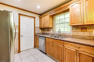 2319 Barcelona Ave, Fort Myers, FL 33905 - Photo 11