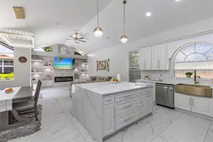 12030 Fairway Isles Dr, Fort Myers, FL 33913 - Photo 7