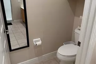 4700 Yacht Harbor Dr, Naples, FL 34112 - Photo 23