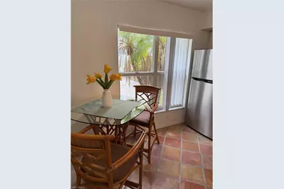 15009 Cloverdale Dr, Fort Myers, FL 33919 - Photo 9
