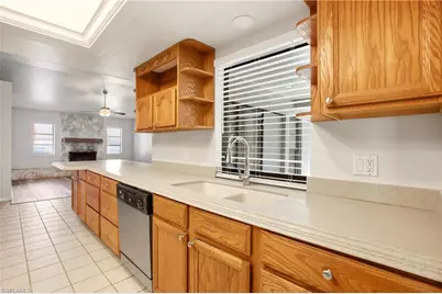 8486 Garden Rd, Fort Myers, FL 33967 - Photo 7