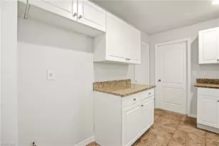1036 Belmont St E, Lehigh Acres, FL 33974 - Photo 15