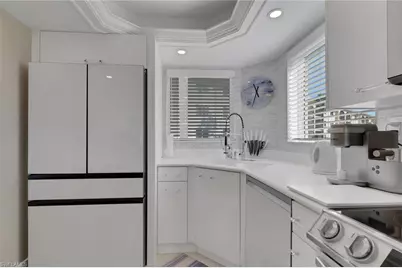 9 High Point Cir N #101, Naples, FL 34103 - Photo 15