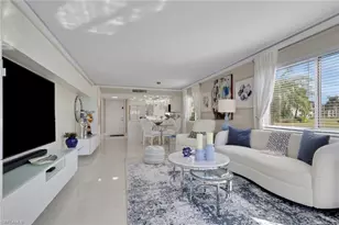 9 High Point Cir N, Naples, FL 34103 - Photo 7