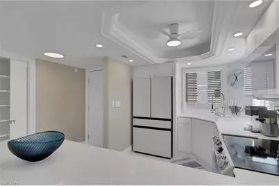 9 High Point Cir N #101, Naples, FL 34103 - Photo 17