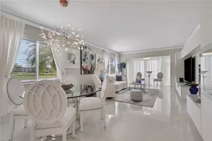 9 High Point Cir N, Naples, FL 34103 - Photo 5