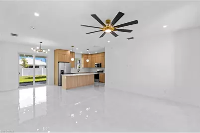 1337 NE 33rd St, Cape Coral, FL 33909 - Photo 5