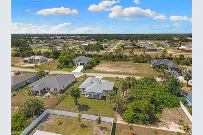 1337 NE 33rd St, Cape Coral, FL 33909 - Photo 43