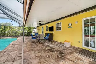 316 SW 19th Terrace, Cape Coral, FL 33991 - Photo 7