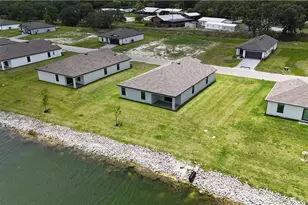 815 Gen D Macarthur Ave, Labelle, FL 33935 - Photo 3