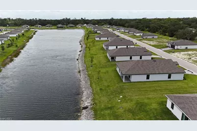 815 Gen D Macarthur Ave, Labelle, FL 33935 - Photo 25