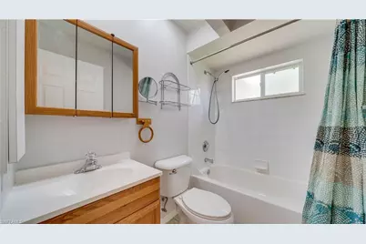 921 SE 35th St, Cape Coral, FL 33904 - Photo 27