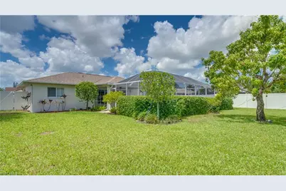 921 SE 35th St, Cape Coral, FL 33904 - Photo 29