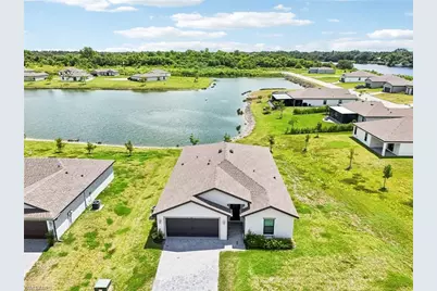 835 Gen D Macarthur Ave, Labelle, FL 33935 - Photo 1