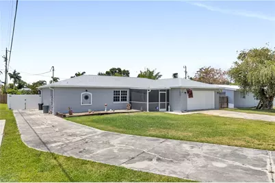 1385 Pine Ave, North Fort Myers, FL 33917 - Photo 33