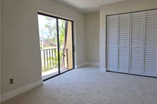 1608 Park Meadows Dr, Fort Myers, FL 33907 - Photo 17