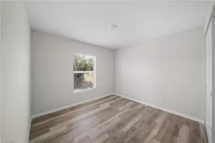 202 NW 25th Pl, Cape Coral, FL 33993 - Photo 17