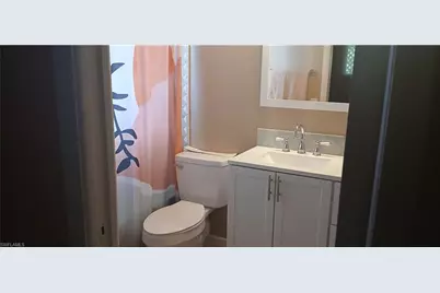 5240 Versaille Ct, Cape Coral, FL 33904 - Photo 21