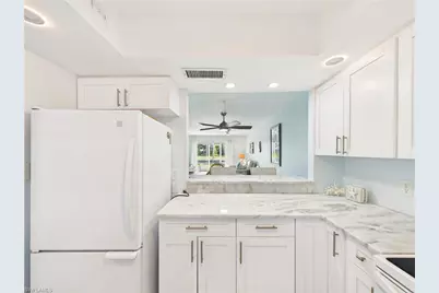 300 Valley Stream Dr #3D, Naples, FL 34113 - Photo 11