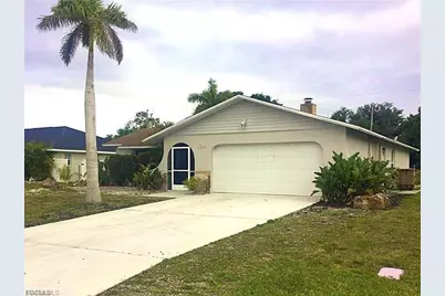 124 SE 31st St, Cape Coral, FL 33904 - Photo 1