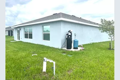 3924 NE 17th Ave, Cape Coral, FL 33909 - Photo 41