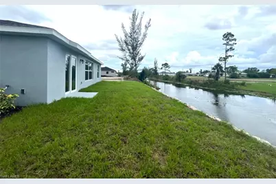 3924 NE 17th Ave, Cape Coral, FL 33909 - Photo 43