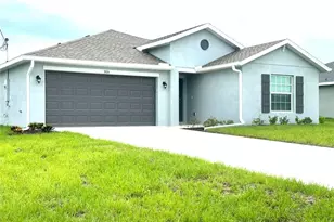 3924 NE 17th Ave, Cape Coral, FL 33909 - Photo 5